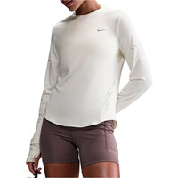 DRI-FIT SWIFT UV