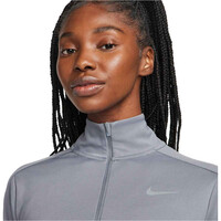 Nike camiseta técnica manga larga mujer W NK DF PACER HZ vista detalle