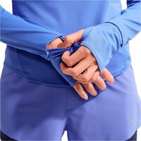 Nike camiseta técnica manga larga mujer W NK SWIFT DF UV HZ TOP vista detalle