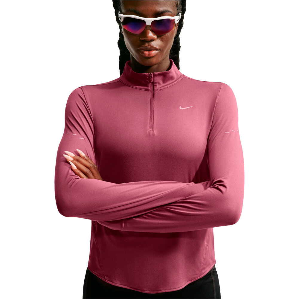 Nike camiseta técnica manga larga mujer W NK SWIFT DF UV HZ TOP vista detalle