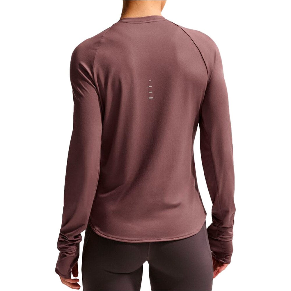 Nike camiseta técnica manga larga mujer W NK SWIFT DF UV LS CRW vista trasera