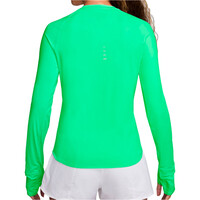 Nike camiseta técnica manga larga mujer W NK SWIFT DF UV LS CRW vista trasera