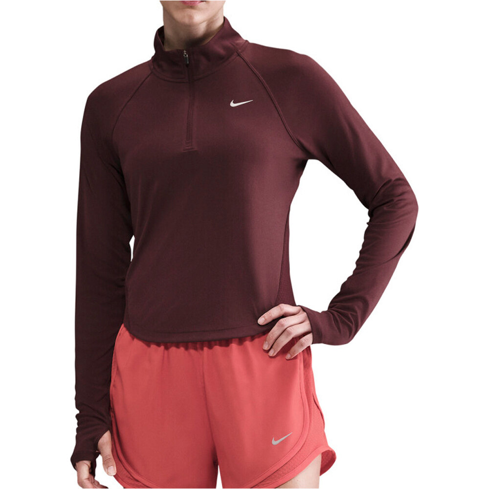 Nike camiseta técnica manga larga mujer W NK TEMPO NVLT DF HZ TP vista frontal
