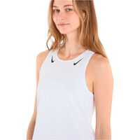 Nike camiseta técnica tirantes mujer W NK ARSWFT DFADV SINGLET vista detalle