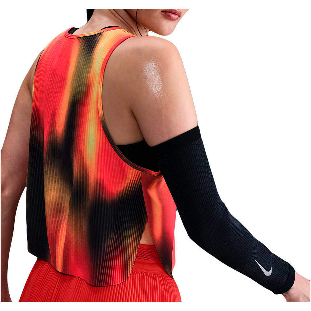 Nike camiseta técnica tirantes mujer W NK DFADV ARSWT AOP CRP TANK vista trasera