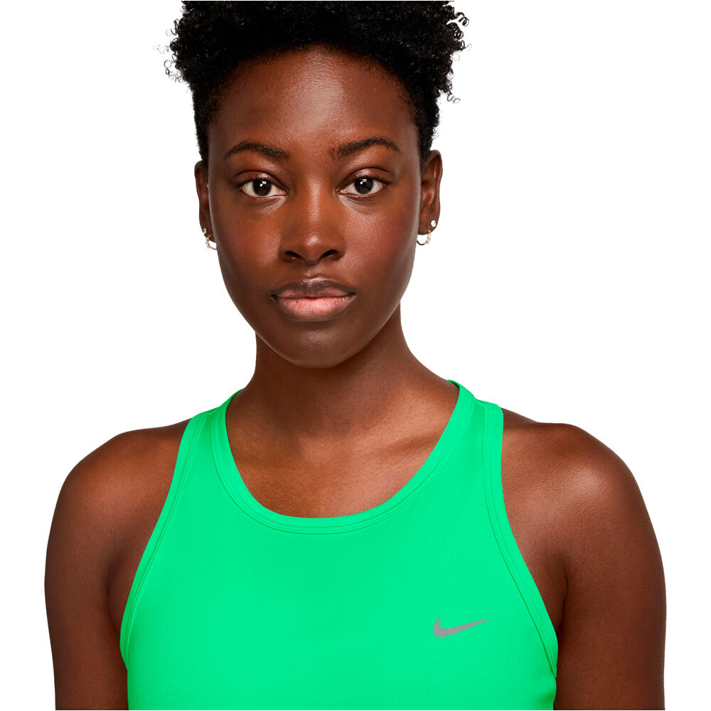 Nike camiseta técnica tirantes mujer W NK TEMPO DF TANK vista detalle
