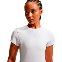 Nike camiseta tenis manga corta mujer W NKCT DF ADVTG SS TOP vista detalle