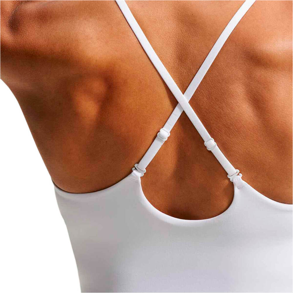 Nike camiseta tirantes fitness mujer W NK ONE DF BRA TANK vista detalle