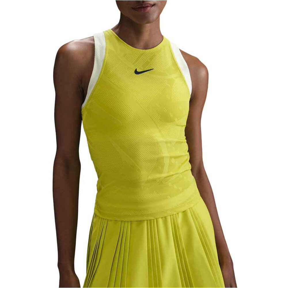 Nike camiseta tirantes mujer W NKCT DF SLAM TANK MB vista frontal