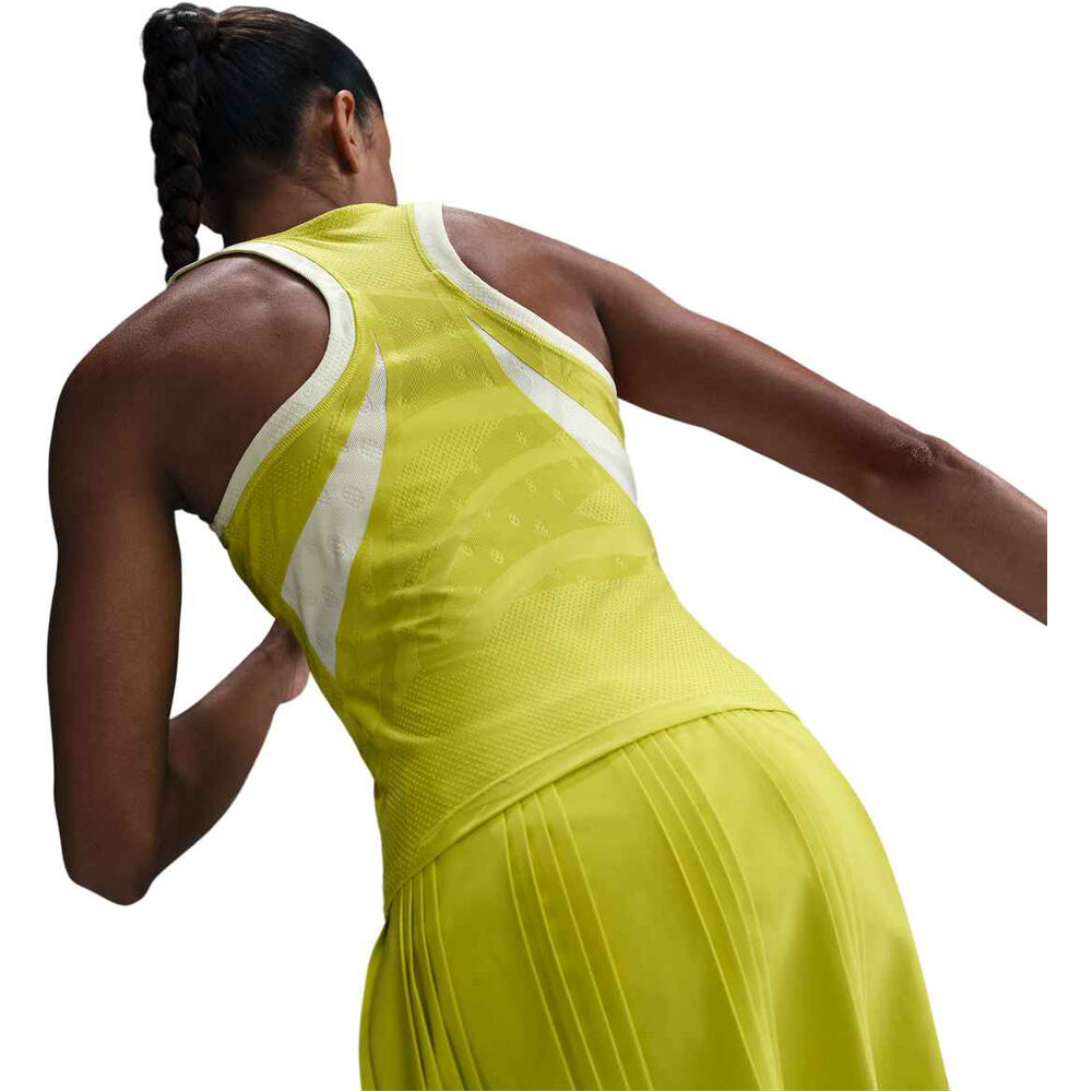 Nike camiseta tirantes mujer W NKCT DF SLAM TANK MB vista trasera