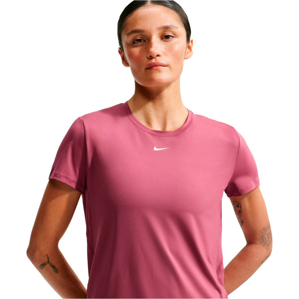 Nike camisetas fitness mujer W NK ONE CLASSIC DF SS TOP vista detalle