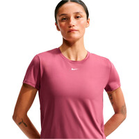 Nike camisetas fitness mujer W NK ONE CLASSIC DF SS TOP vista detalle