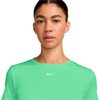Nike camisetas fitness mujer W NK ONE CLASSIC TWST SS vista detalle