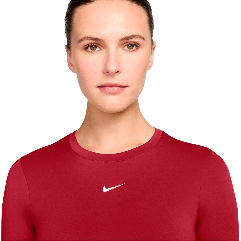 Nike camisetas fitness mujer W NK ONE DF FITTED LS TOP vista detalle