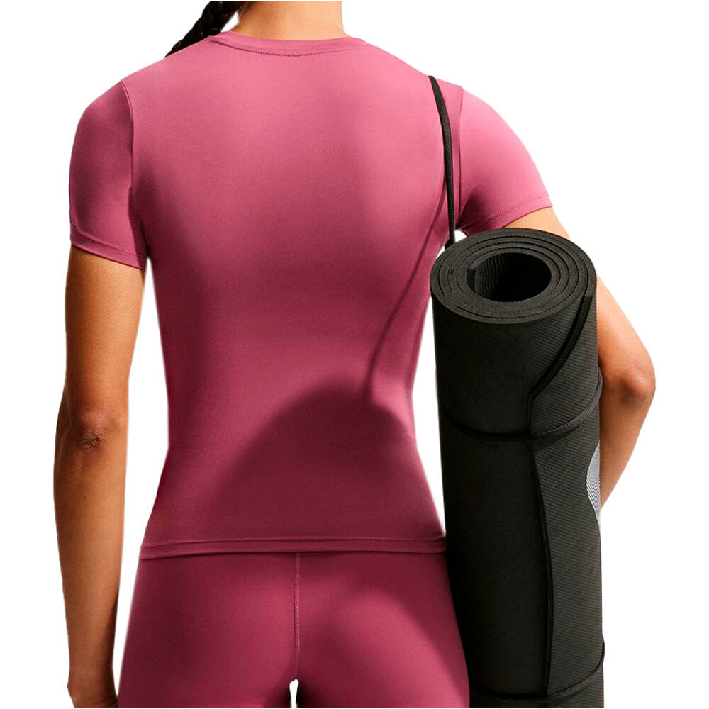 Nike camisetas fitness mujer W NK ONE FITTED SS TOP vista trasera