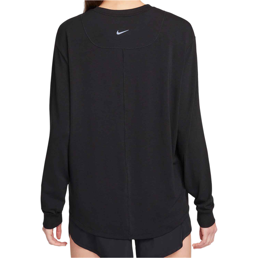 Nike camisetas fitness mujer W NK ONE RELAXED DF LS TOP vista trasera