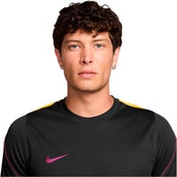 Nike camisetas fútbol manga corta NIKE STRIKE NEAM vista detalle