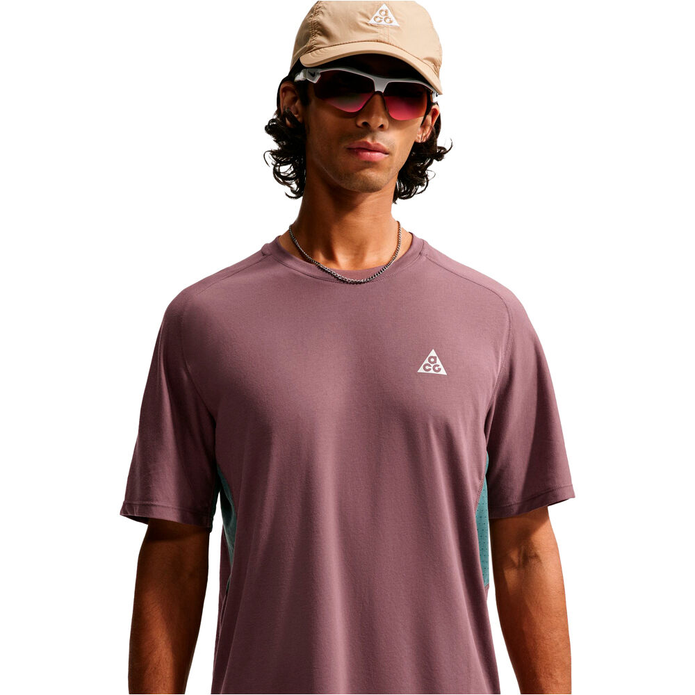 Nike camisetas trail running manga corta hombre M ACG DFADV SOLAR CHASE SS vista detalle