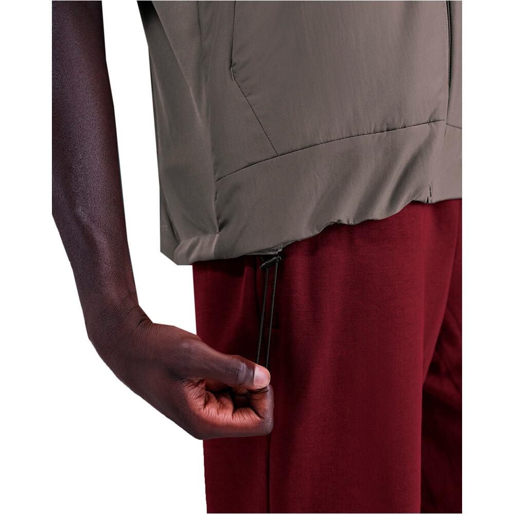 Nike chalecos hombre M NK TF UNLIMITED SYNFL VST vista detalle