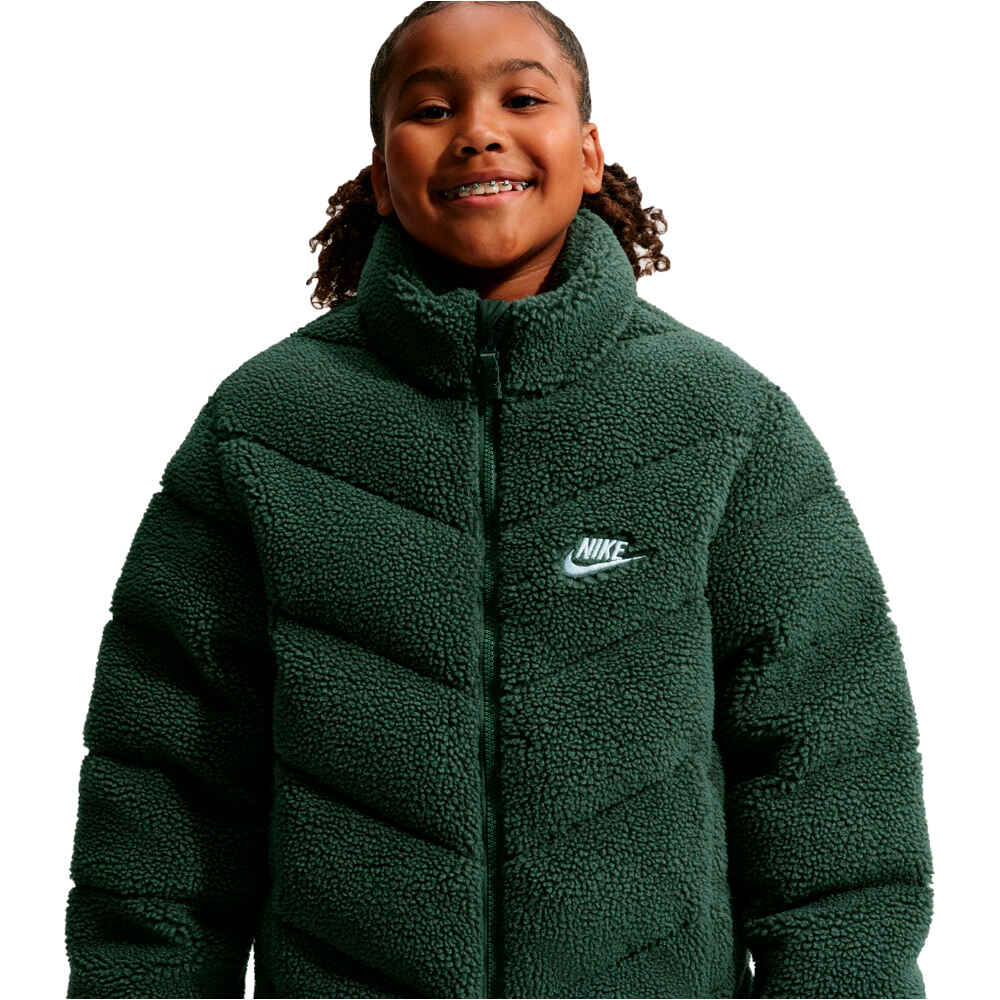Nike chaqueta niña K NSW ADP TF PUFFER MTRL VNR vista detalle