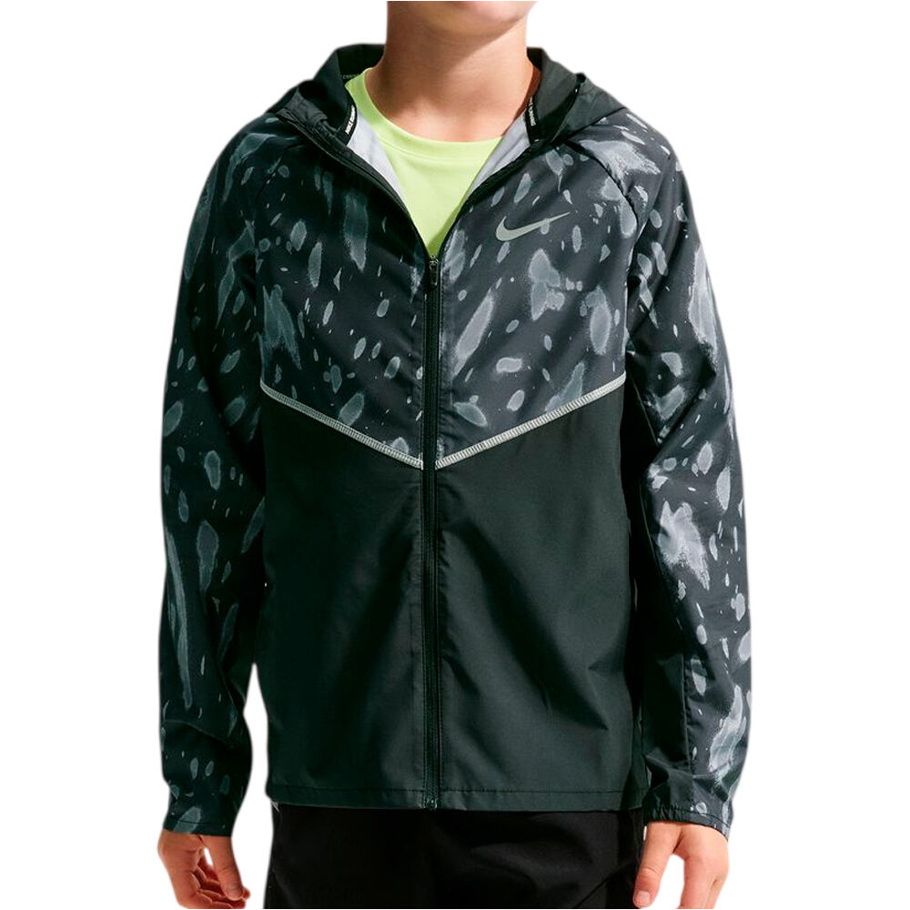 Nike chaqueta niño K NK UV + REPEL MILER JACKET N vista frontal