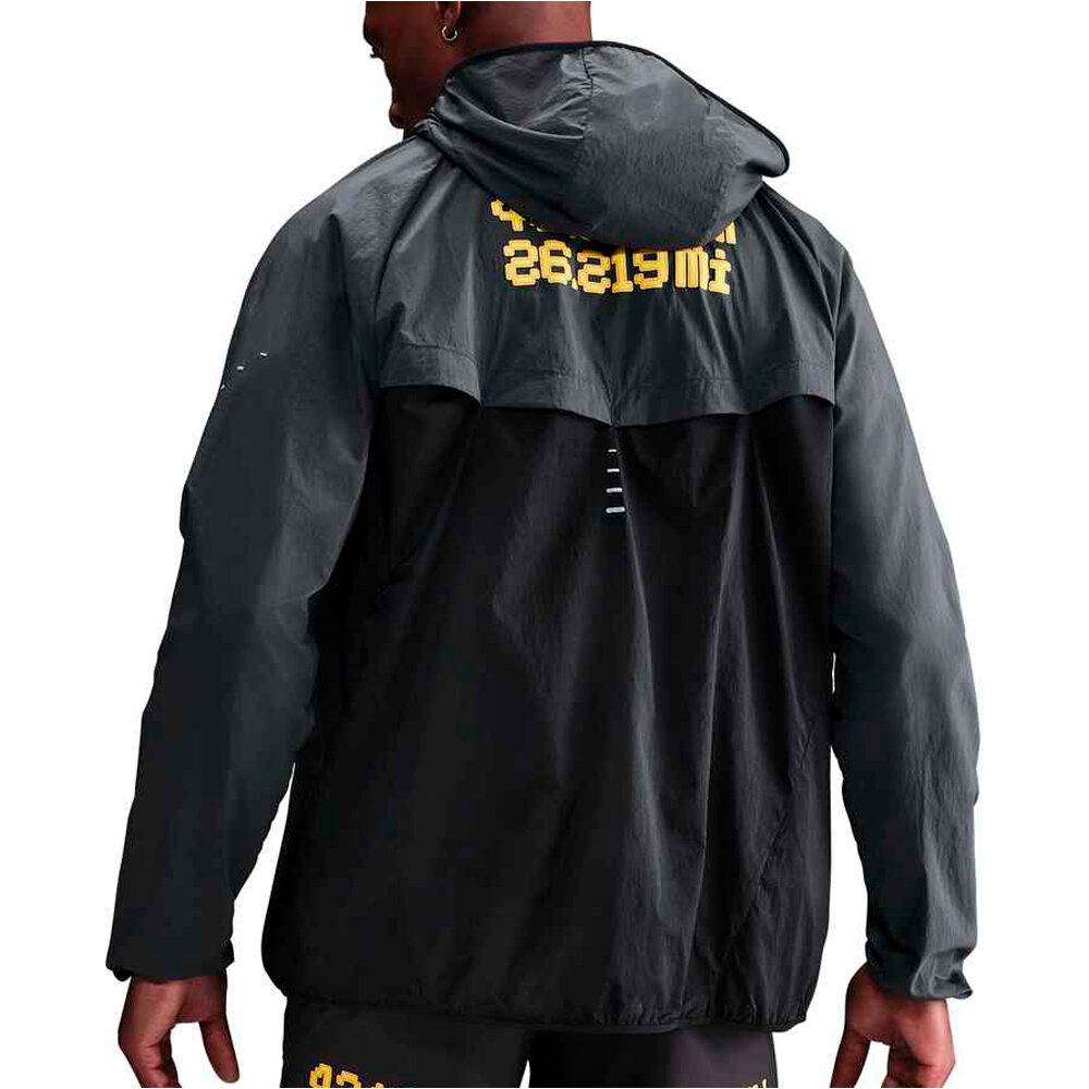 Nike CHAQUETA RUNNING HOMBRE M CITY MRTH STRIDE JACKET vista trasera