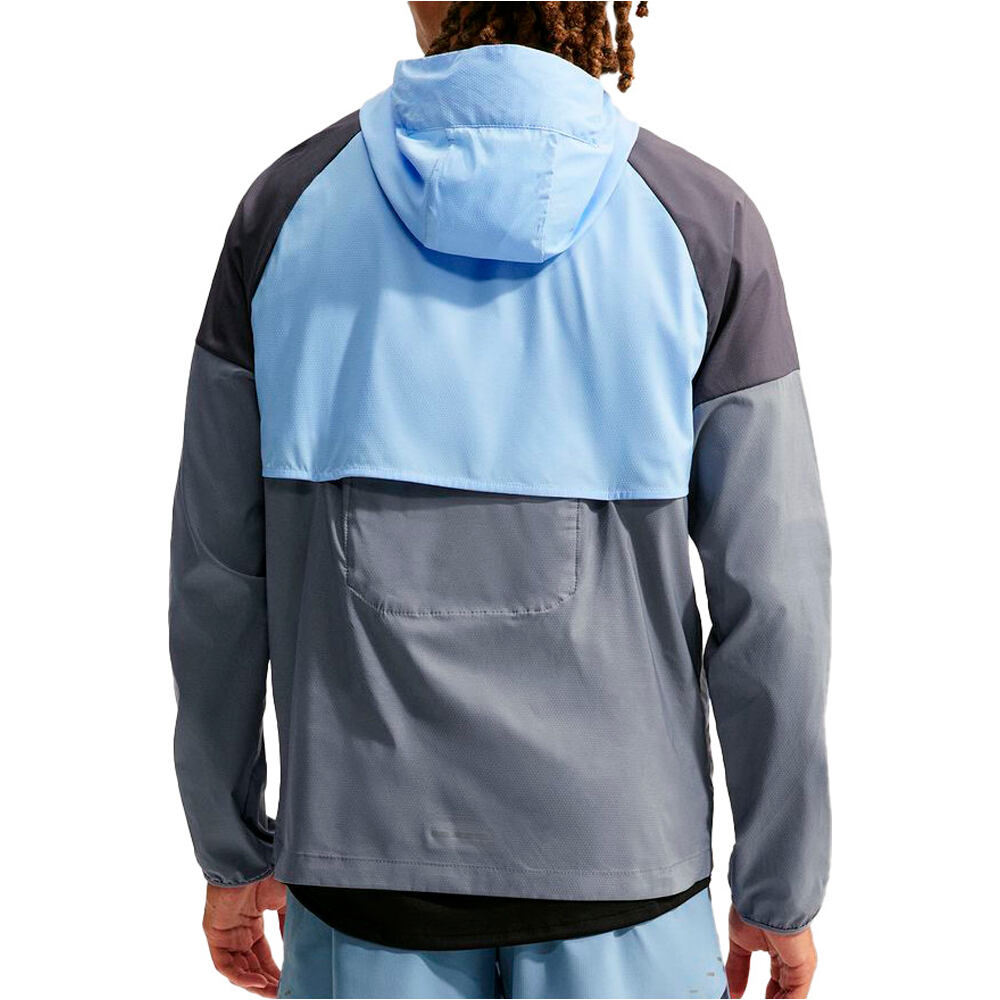 Nike CHAQUETA RUNNING HOMBRE M NK IMP LGHT WR JKT vista trasera