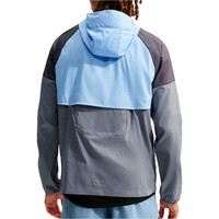 Nike CHAQUETA RUNNING HOMBRE M NK IMP LGHT WR JKT vista trasera