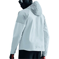 Nike Chaqueta Running Hombre M NK TF RPL WNTRZD MILER JKT vista trasera