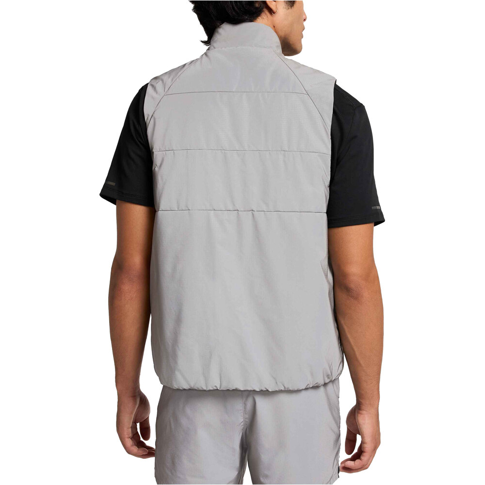 Nike CHAQUETA RUNNING HOMBRE M NK TFADV RUN DIV VEST vista trasera