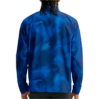 Nike CHAQUETA RUNNING HOMBRE M NK UV RPL MILER AOP JKT vista trasera
