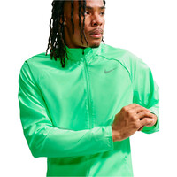 Nike CHAQUETA RUNNING HOMBRE M NK UV RPL MILER JKT 04