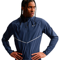 Nike CHAQUETA RUNNING HOMBRE M NK UV RPL MILER JKT vista detalle