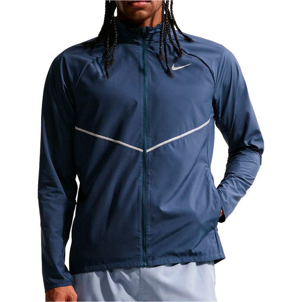 Nike CHAQUETA RUNNING HOMBRE M NK UV RPL MILER JKT vista frontal
