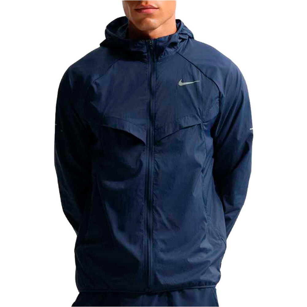 Nike CHAQUETA RUNNING HOMBRE M NK UV RPL STRIDE JACKET vista frontal