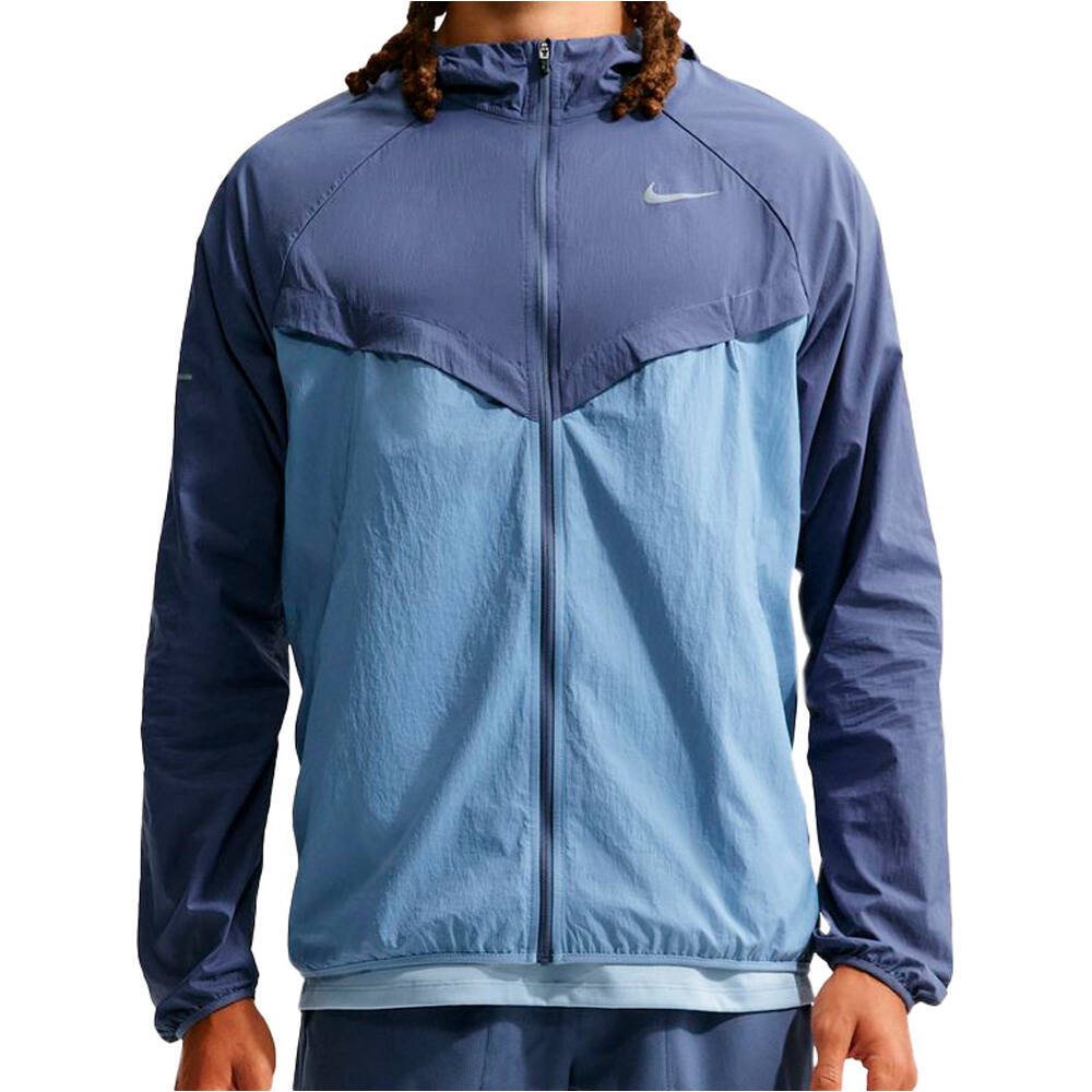 Nike CHAQUETA RUNNING HOMBRE M NK UV RPL STRIDE JACKET vista frontal