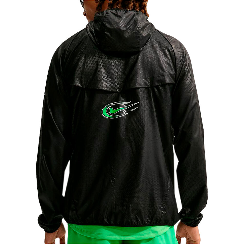 Nike CHAQUETA RUNNING HOMBRE M NK UV RPL STRIDE UNSTP JKT vista trasera