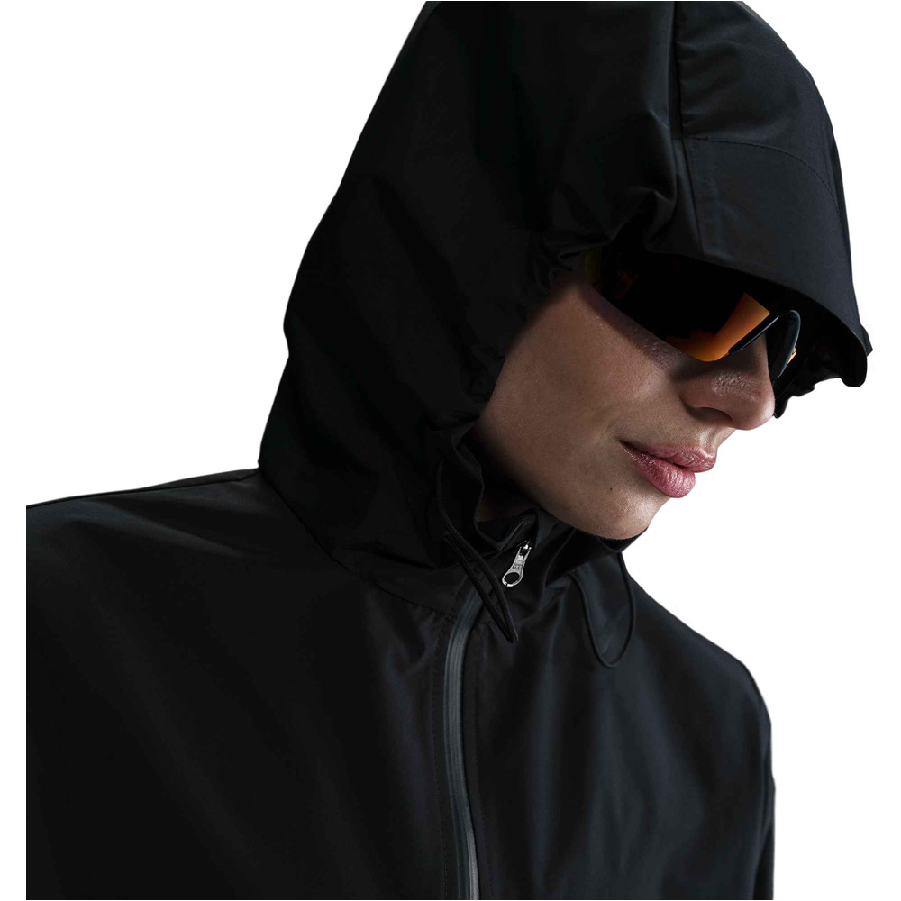 Nike CHAQUETA RUNNING MUJER W NK ARSWFT SFADV ARGMI JKT 04