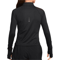 Nike CHAQUETA RUNNING MUJER W NK SWIFT DF FZ MDLYR vista trasera