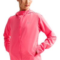 Nike Chaqueta Running Mujer W NK SWIFT RPL PKBL JKT vista detalle