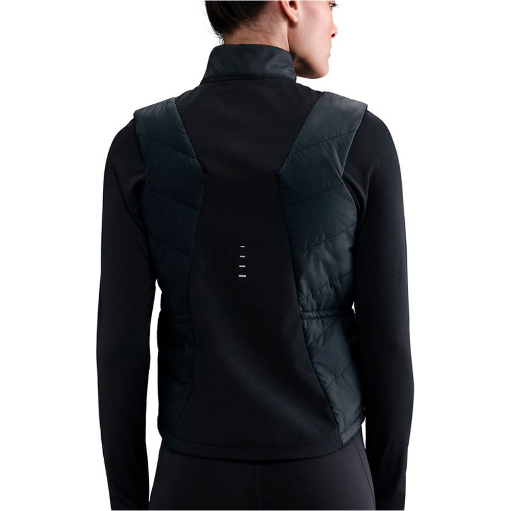 Nike CHAQUETA RUNNING MUJER W NK SWIFT TF FILL VEST vista trasera