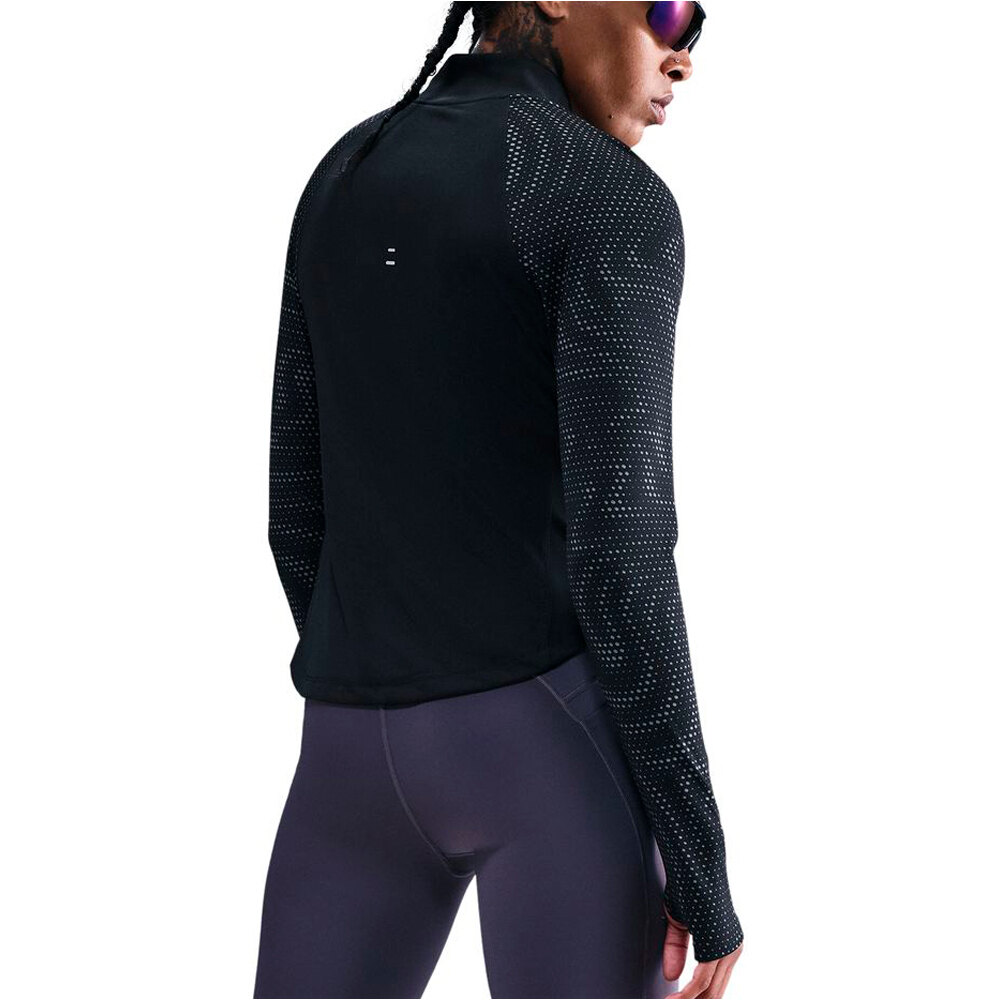 Nike Chaqueta Running Mujer W NK TEMPO DF FLSH HZ vista trasera