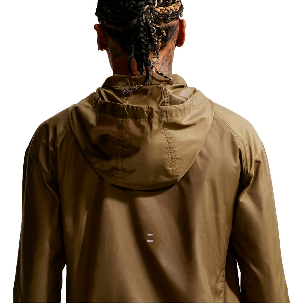 Nike Chaqueta Running Mujer W NK TEMPO REPEL JKT 03