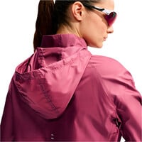 Nike CHAQUETA RUNNING MUJER W NK TEMPO REPEL JKT 03
