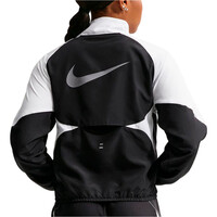 Nike CHAQUETA RUNNING MUJER W NK TEMPO SWSH DF JKT vista trasera