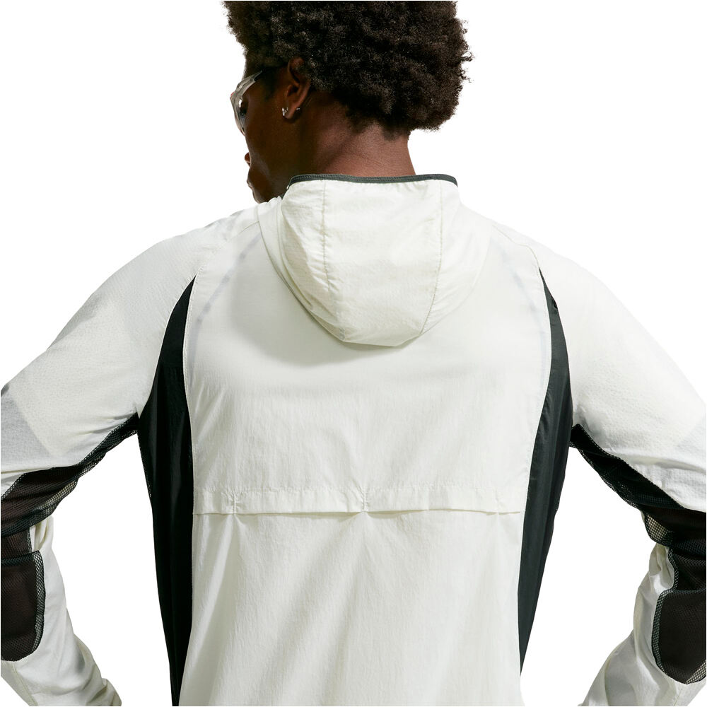 Nike Chaqueta Trail Hombre M ACG UV AIREEZ JKT 03