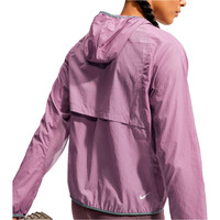 Nike CHAQUETA TRAIL RUNNING MUJER W ACG UV AIREEZ JKT 03