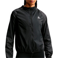 Nike CHAQUETA TRAIL RUNNING MUJER W ACG UV AIREEZ JKT vista detalle