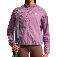 W ACG UV AIREEZ JKT