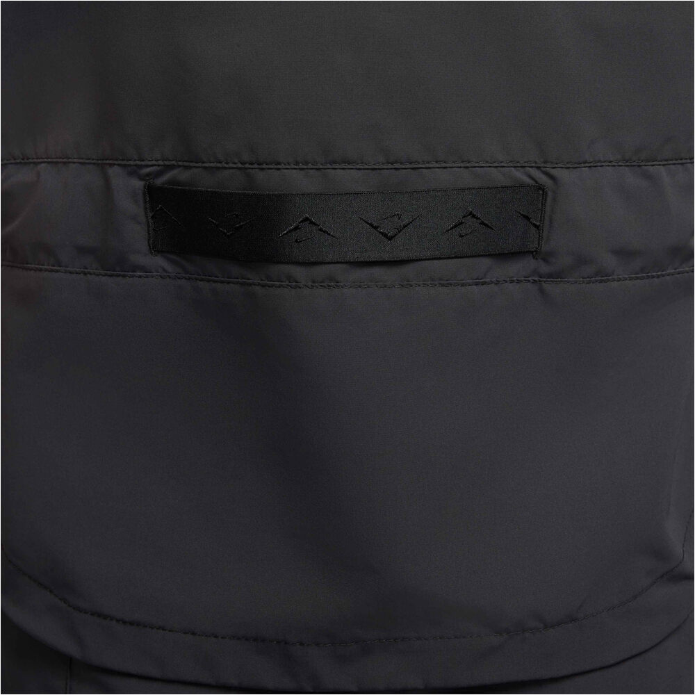 Nike CHAQUETA TRAIL RUNNING MUJER W NK TRAIL REPEL VEST 05